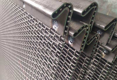 Grille à maille rectangulaire / Grilles métalliques tissées, maille rectangulaire / Tamis maille rectangulaire