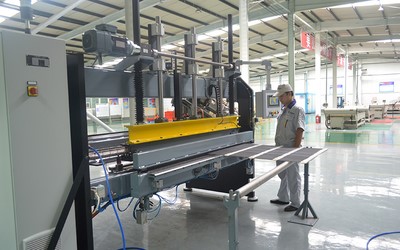 Atelier pour crible en polyuréthane et toile de criblage anticolmatante